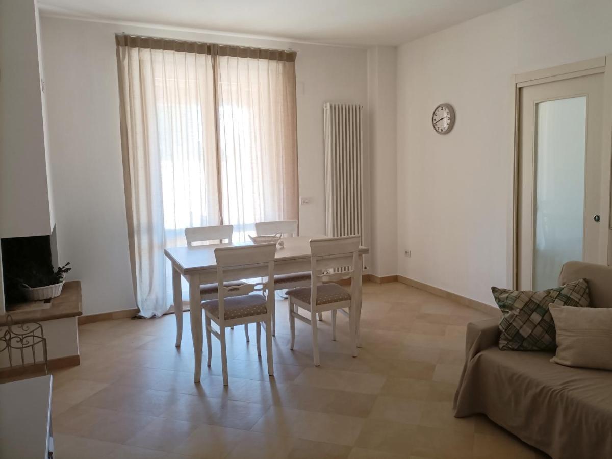 Casa Emilia - Appartamento Per Vacanze - 福利尼奥 外观 照片